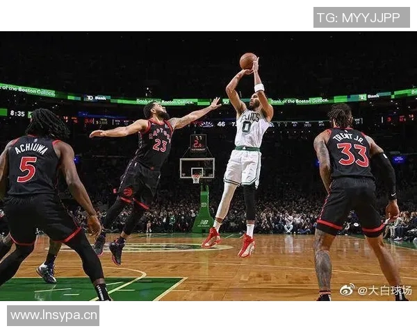 猛龙战胜凯尔特人,范弗利特砍下29分,点燃全场激情 猛龙战胜凯尔特人,范弗利特砍下29分,点燃全场激情