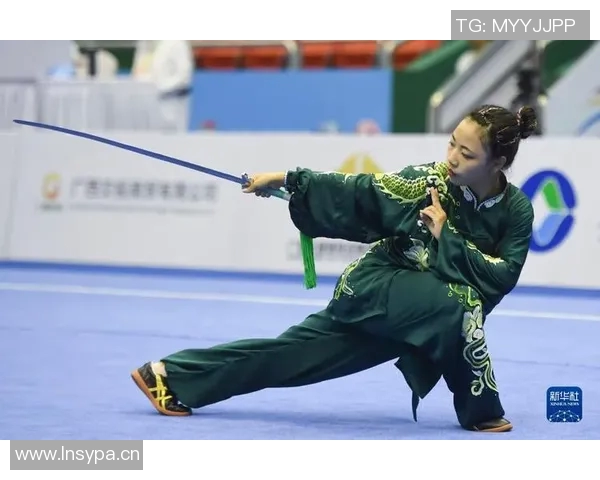 探索武术太极剑的奥秘与魅力，感受传统文化的深厚底蕴与现代健身的完美结合