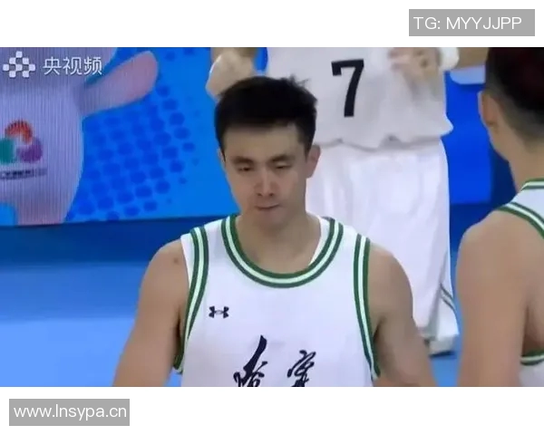 赵继伟因伤缺席关键比赛,球迷呼吁快速康复回归 赵继伟因伤缺席关键比赛,球迷呼吁快速康复回归